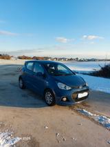 Hyundai i10 1.2 FIFA World Cup Edition Silver  - gebrauchte Hyundai i10 aus dem Jahr 2015