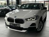 BMW X2 sDrive18i Aut. Rückfahrkamera PDC LED Keyless - BMW X2 in Augsburg