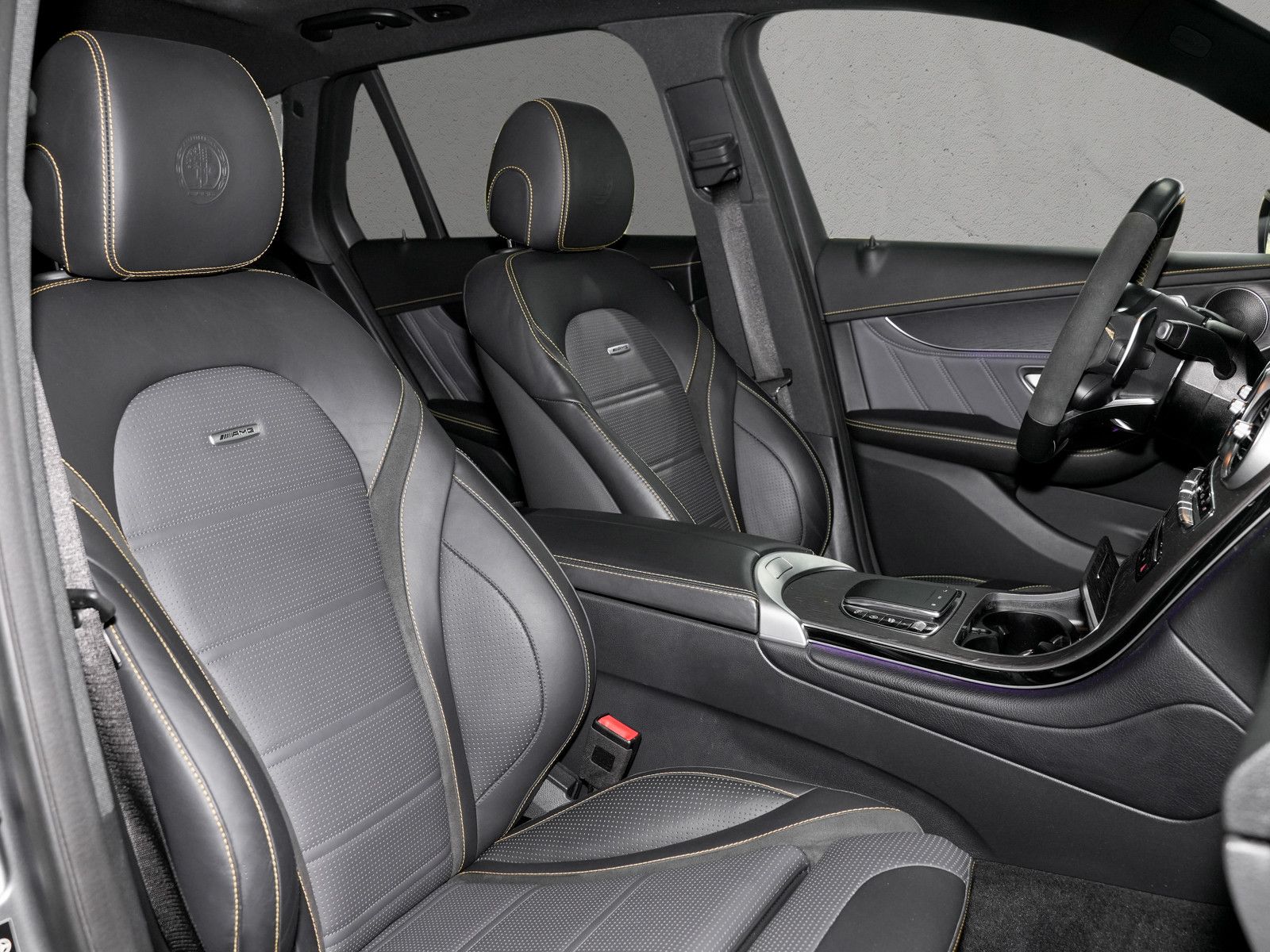 Fahrzeugabbildung Mercedes-Benz GLC 63 AMG S - Keramik|Magno|Perf.AGA|Aero|Pano