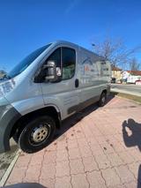 Peugeot Boxer - blaue Peugeot Boxer