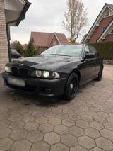 BMW E39 528i - BMW 528: E39 528i