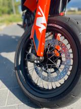 KTM 690 SMCR neuwertig - KTM 690SMC