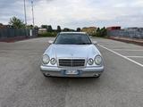 Mercedes-Benz Mercedes-benz E 200 cat Classic - gebrauchte Mercedes-Benz E 200 aus dem Jahr 1999