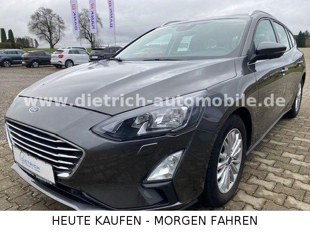 Ford Focus Turnier 1,5 TDi Titanium SHZ AHK PDC ALU