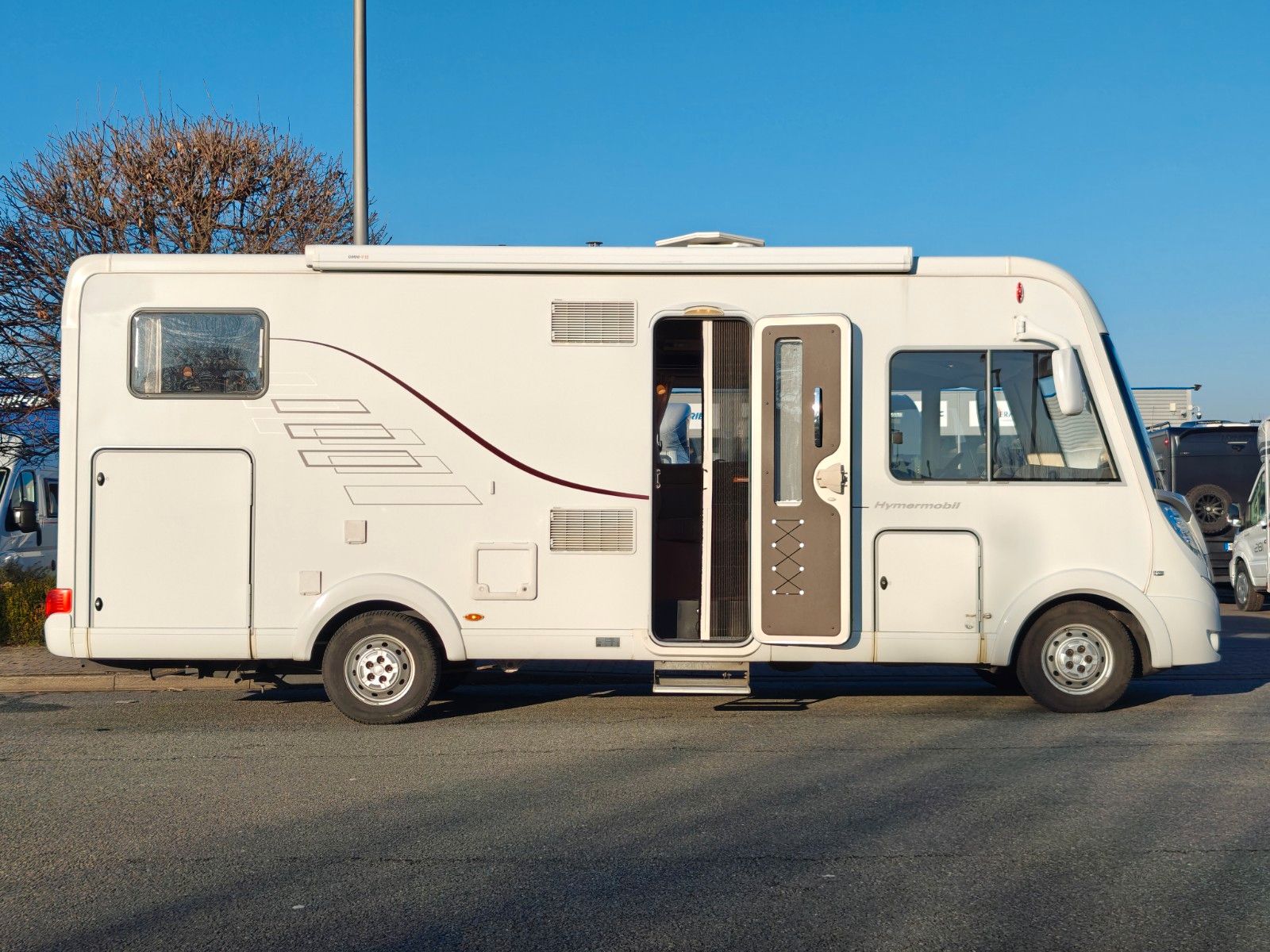 Fahrzeugabbildung HYMER / ERIBA / HYMERCAR B - KLASSE 594 - AUS ERSTBESITZ