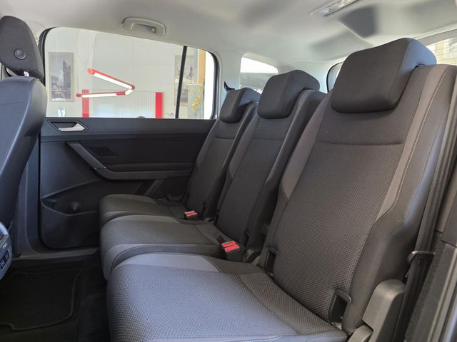 VW Touran — Foto 28