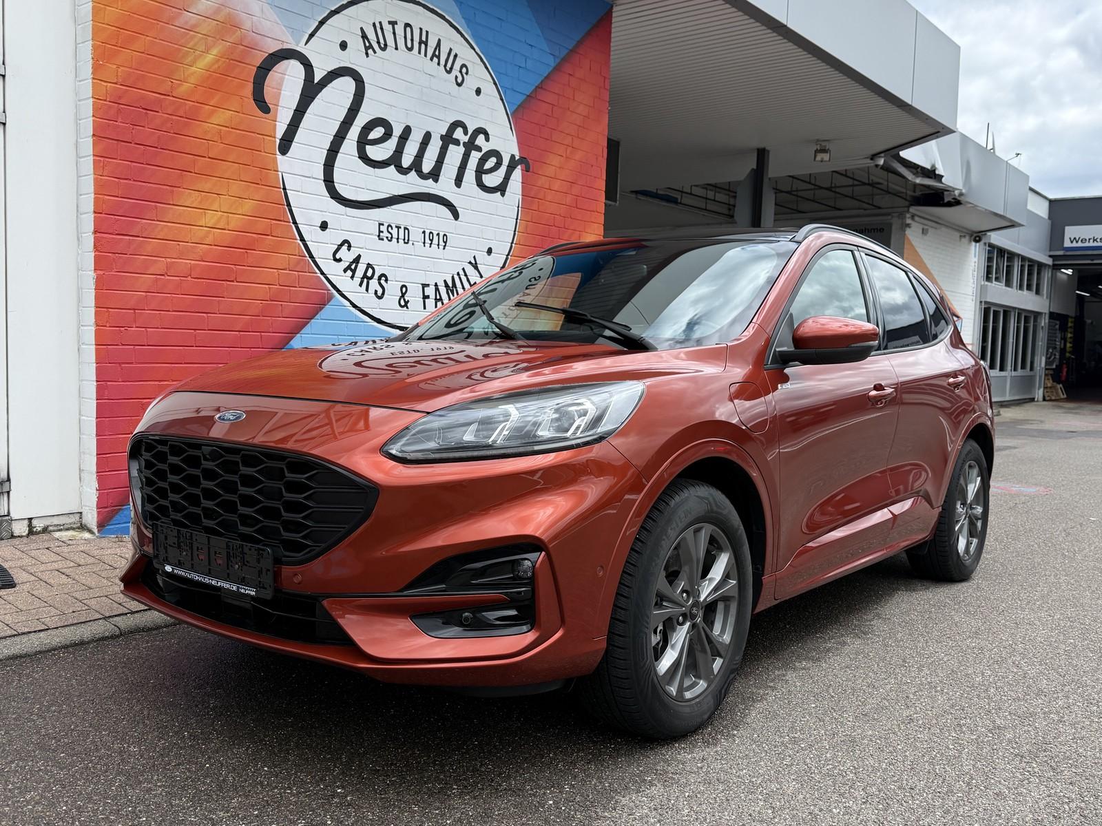 Ford Kuga Plug-In Hybrid ST-Line X /AHK/Panoschiebeda