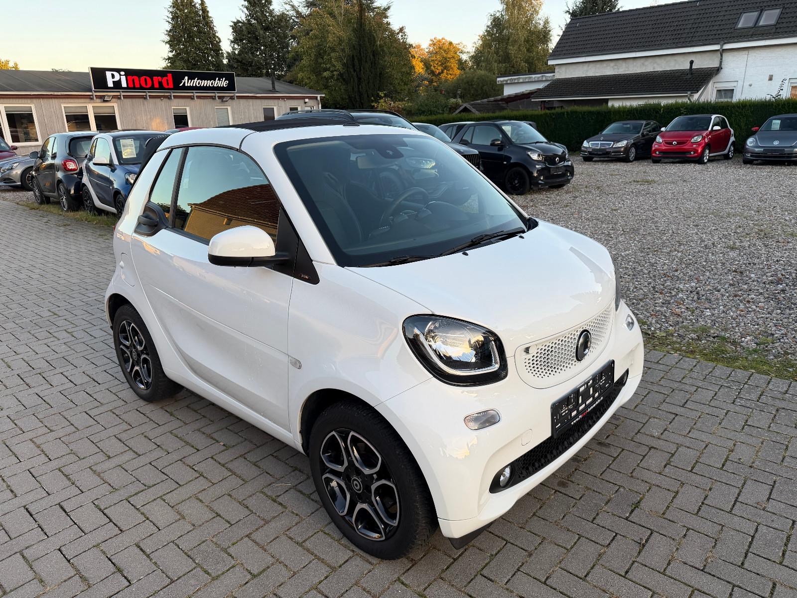 Smart ForTwo cabrio Prime LED-90PS-CAR PLAY-S.HEIZ-ALU