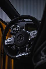 Mercedes-Benz EINZELSTÜCK A 35 AMG mit einzigartiger Vollausst - : V mit