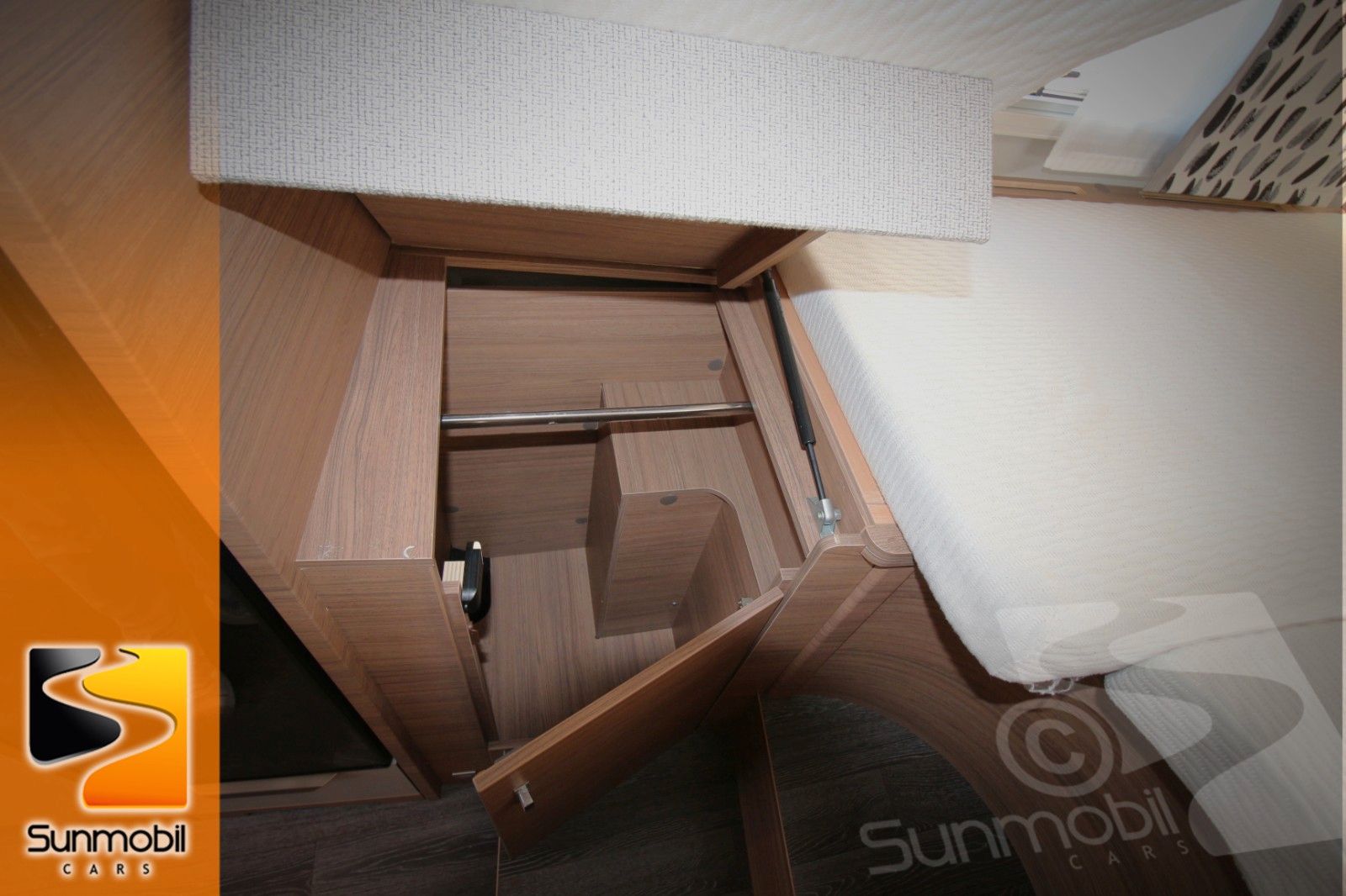 Fahrzeugabbildung Knaus Van Wave 640 MEG Vansation Dachklima