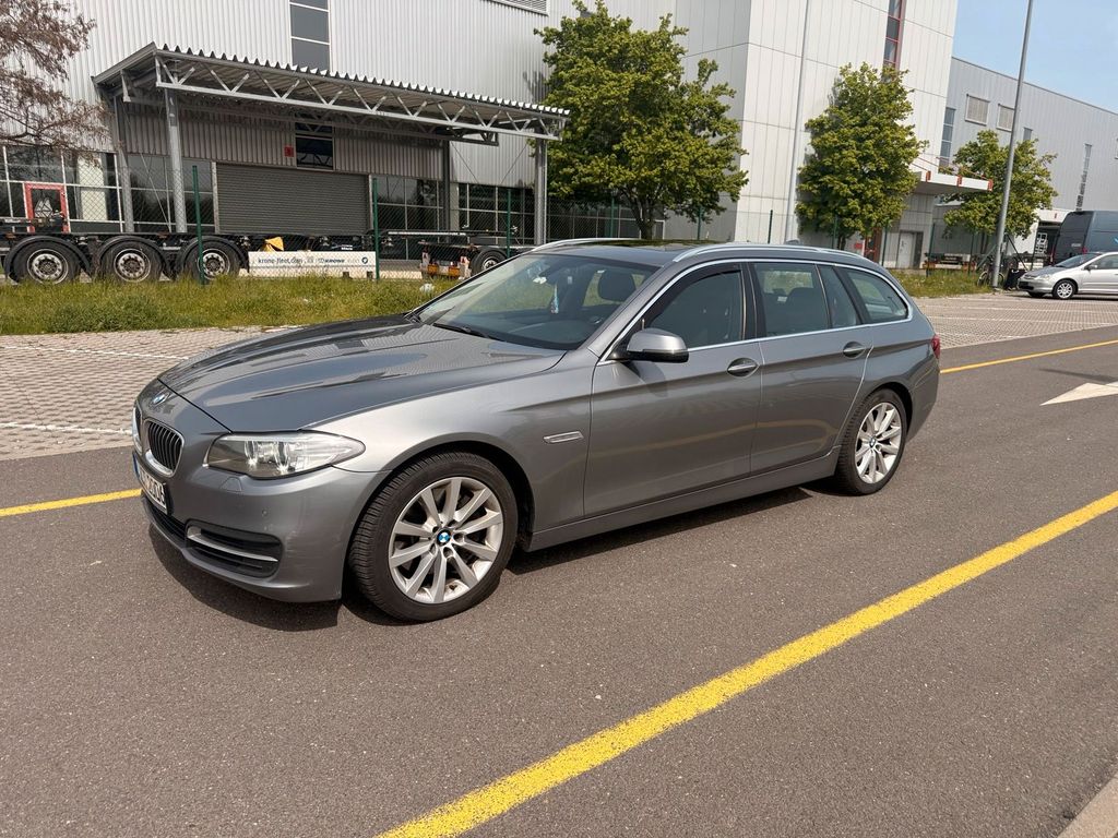 Image of BMW 530