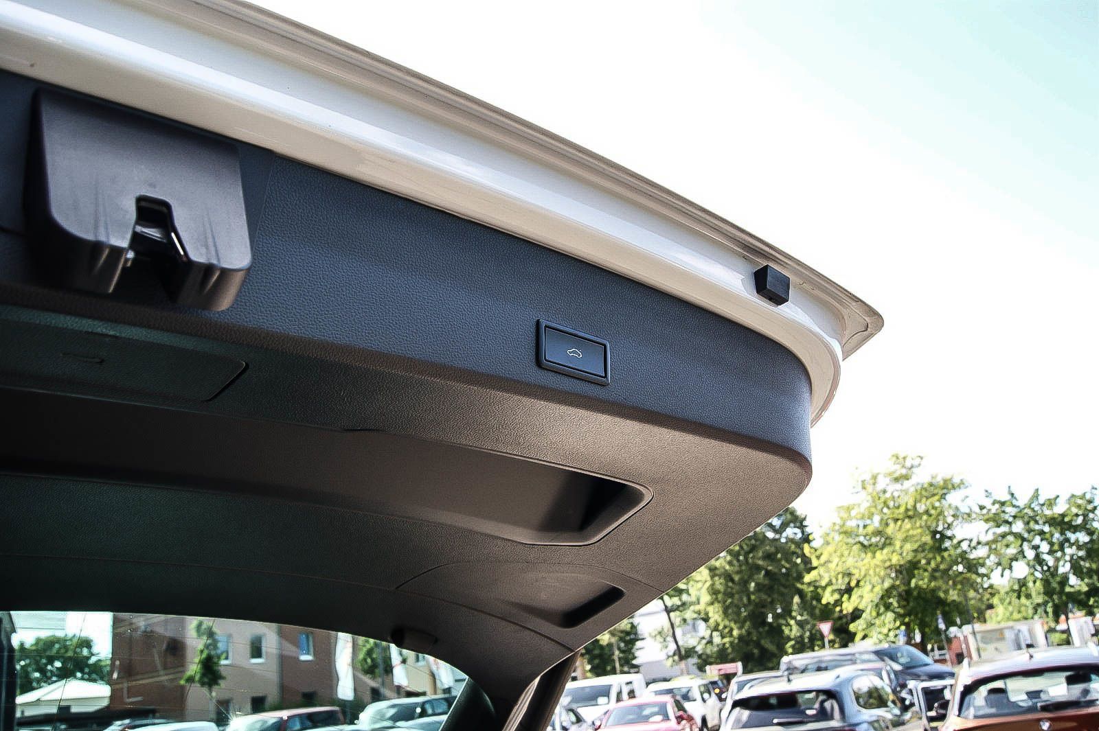 Fahrzeugabbildung SEAT Ateca 2.0 TDI DSG Style VIRTUAL BUSINESS ANHKZGV