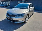 Skoda Fabia Kombi 1.2 TSI Drive NAVI+SMARTLINK+PDC+SHZ - Skoda Fabia: Beige