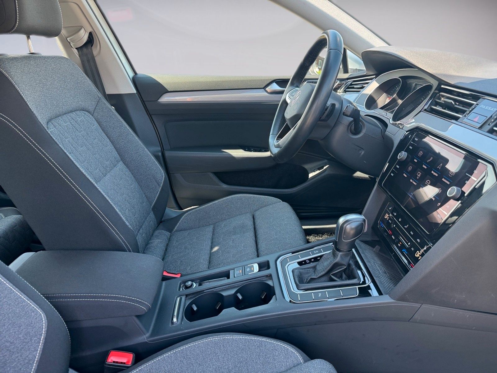 Fahrzeugabbildung Volkswagen Passat Variant Business 2.0 TDI