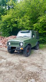 Suzuki SJ410 Geländewagen - Suzuki: Sj 410