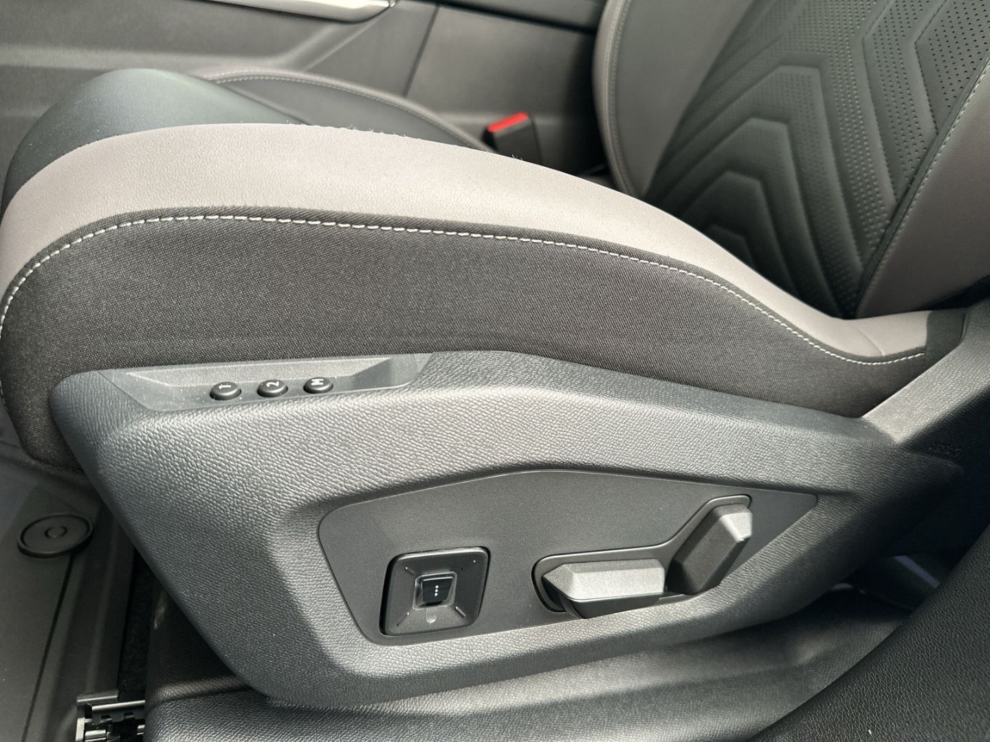 Jeep Compass - Bild 24