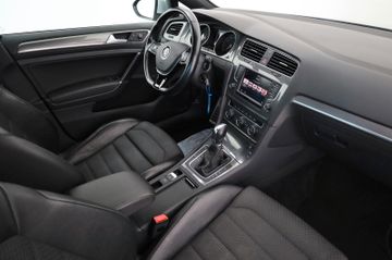 Volkswagen Golf - 3