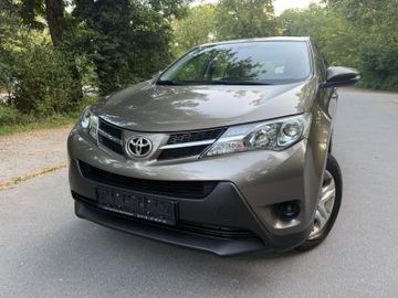 Toyota RAV 4 - 1