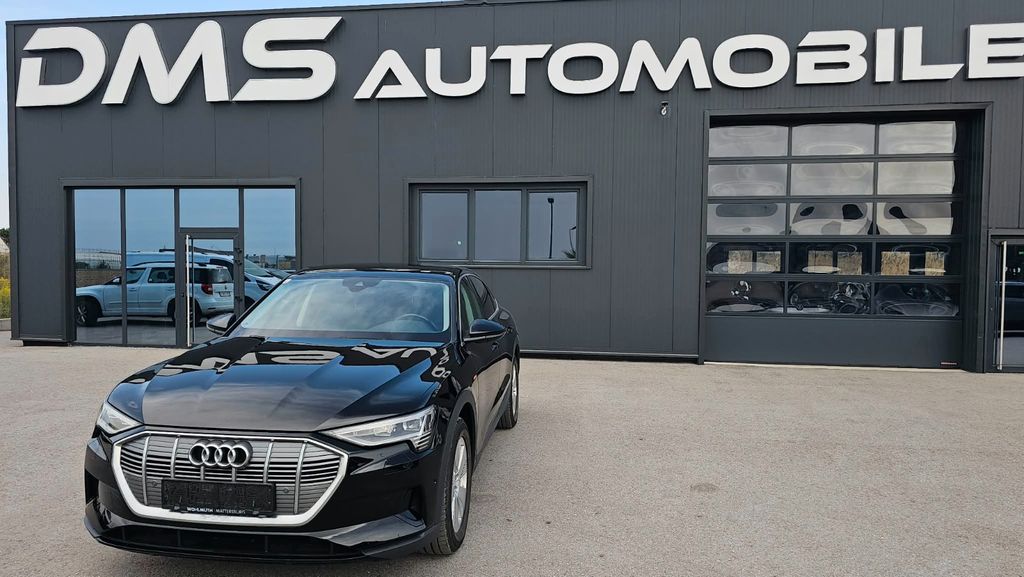 Image of Audi e-tron