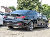 BMW 330d xDrive Sport Line LC Prof. H/K AHK DA DAB - BMW 330 in Dortmund