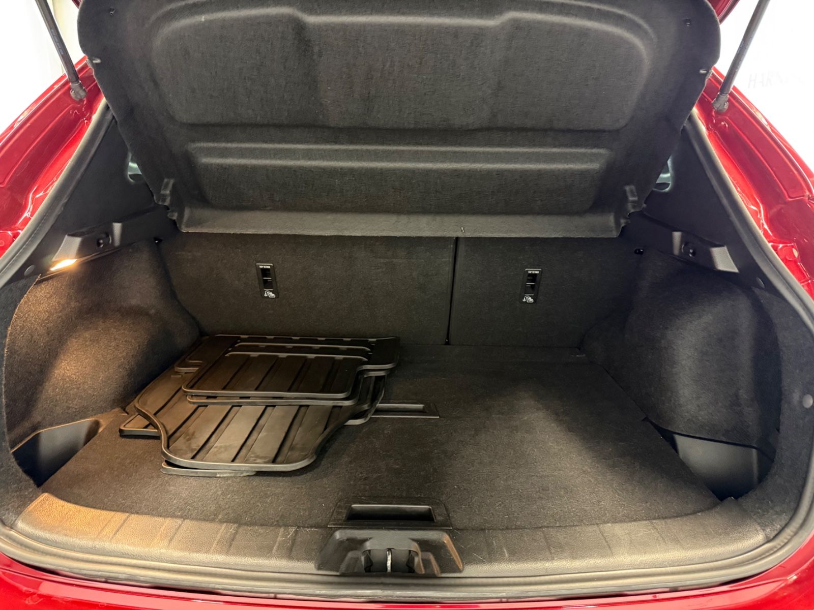 Fahrzeugabbildung Nissan Qashqai Tekna 4x4 - BOSE, 360°, BFS