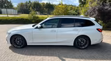 BMW 330e xDrive Touring M Sport mit 340i-Optik - BMW: Kombi, E34