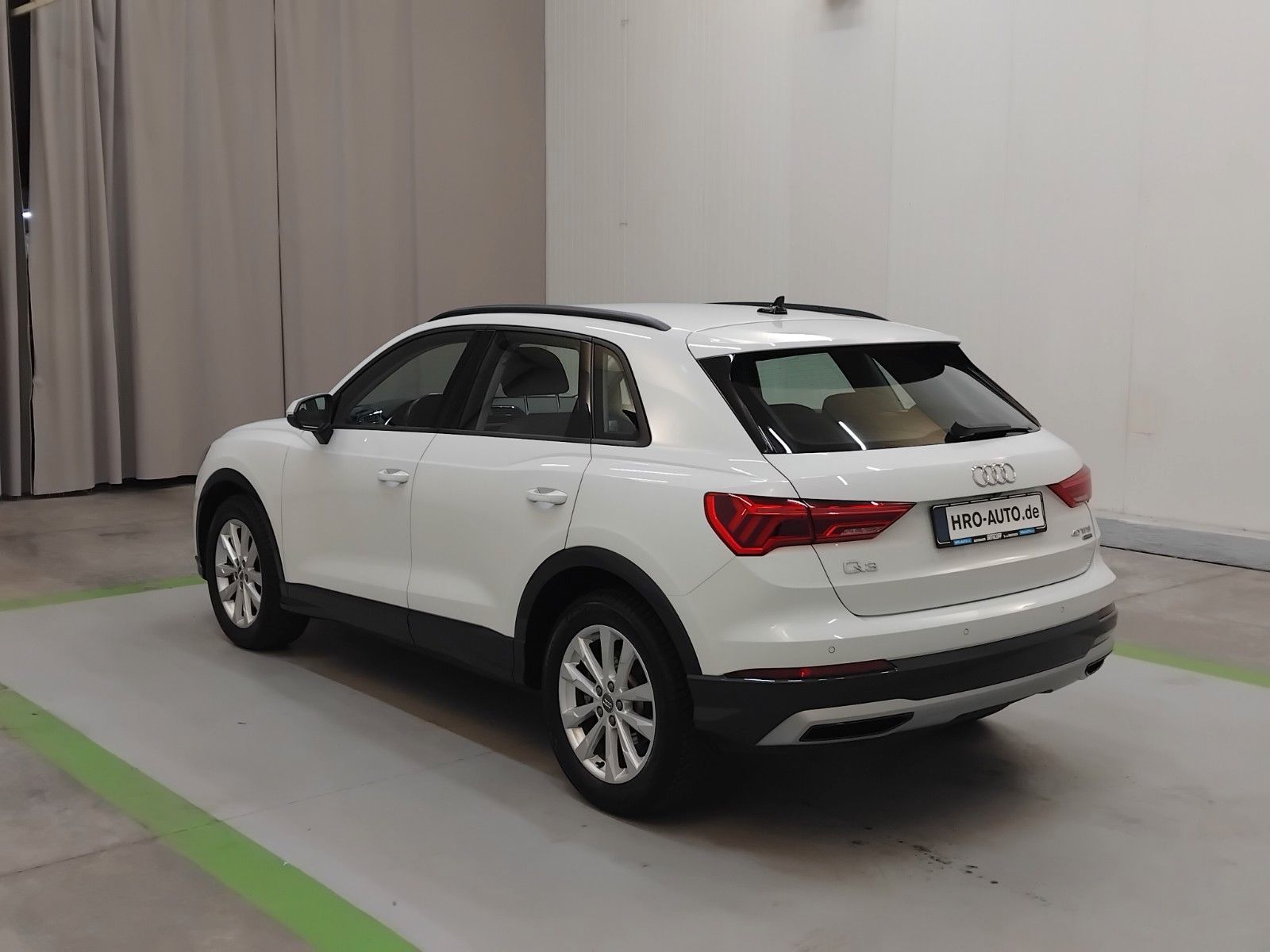 Audi Q3 (06/2026, Benzin)