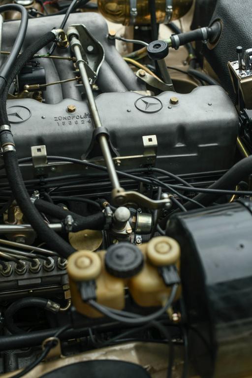 Mercedes-Benz SL 280