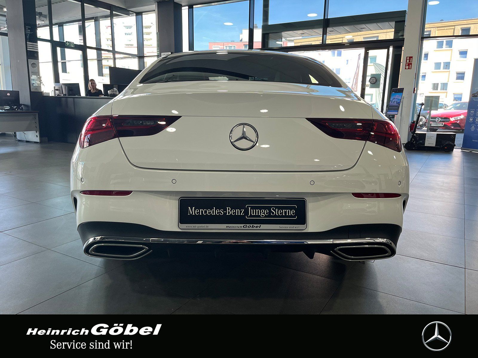Fahrzeugabbildung Mercedes-Benz CLA 200 AMG+LED+AMBIENTE+KAMERA+TOTWINKEL+WINTER