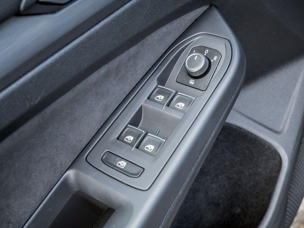 Volkswagen Golf VIII 2.0 TSI DSG Style App-Connect PDC LED, миниатюра 18