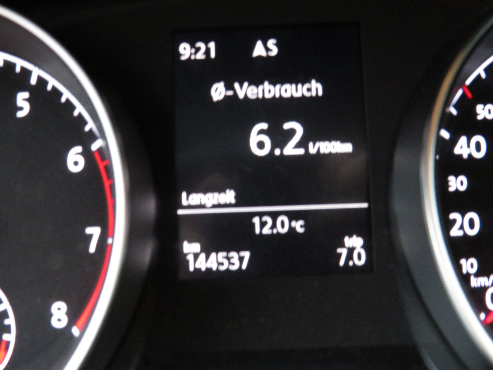 Fahrzeugabbildung Volkswagen Golf VII Lim. Lounge BMT