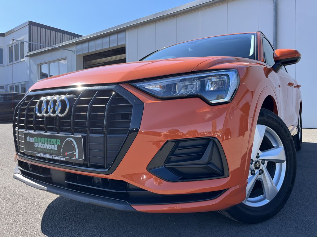 Image of Audi Q3