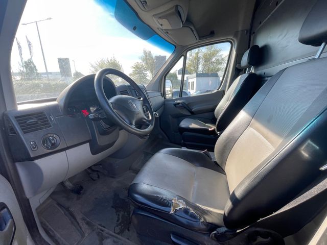 Volkswagen Crafter  Kasten 35 mittel L2H2 Hochdach