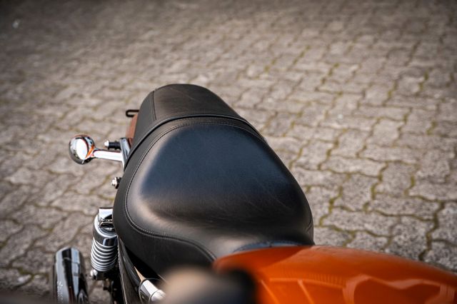Fahrzeugabbildung Harley-Davidson XL1200CA SPORTSTER CUSTOM LIMITED EDITION A