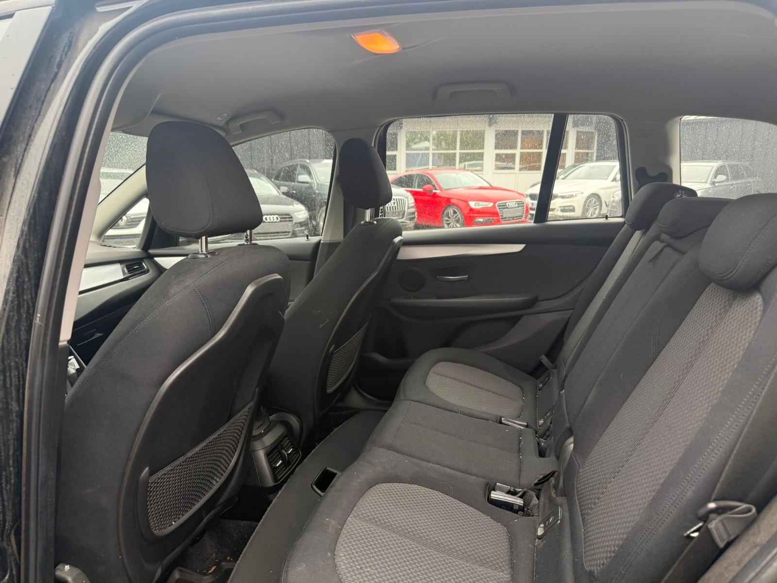 BMW 218 2015 — photo 6