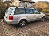 Volkswagen VW Passat Syncro V6 - Volkswagen Passat mit Benzin-Antrieb: Kombi, Syncro