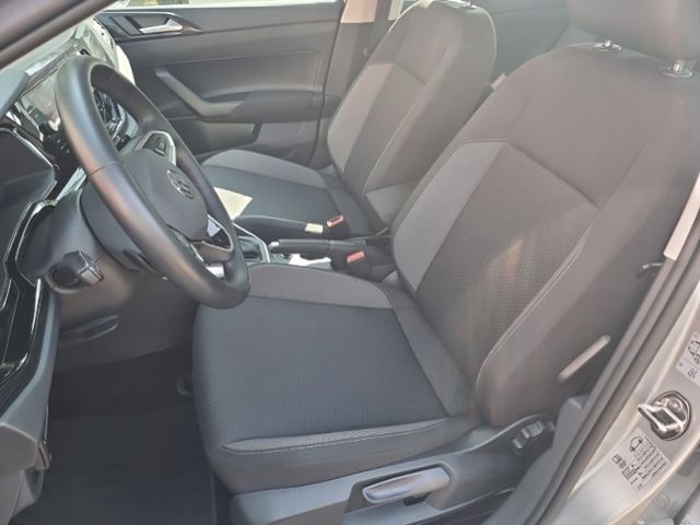 Fahrzeugabbildung Volkswagen Taigo 1,5 TSI LIFE AHK SHZ IQ.DRIVE KEYLESS LED