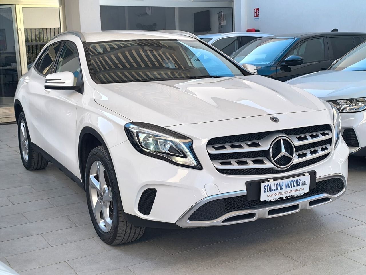 MERCEDES-BENZ Mercedes GLA 200 d Automatic Premium 2019
