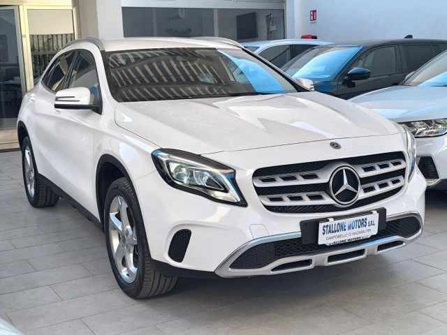 MERCEDES-BENZ Mercedes GLA 200 d Automatic Premium 2019