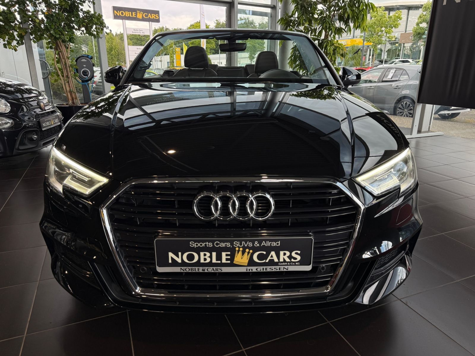 Fahrzeugabbildung Audi A3 Cabriolet 35 TFSI S-Line Competition LED  NAV