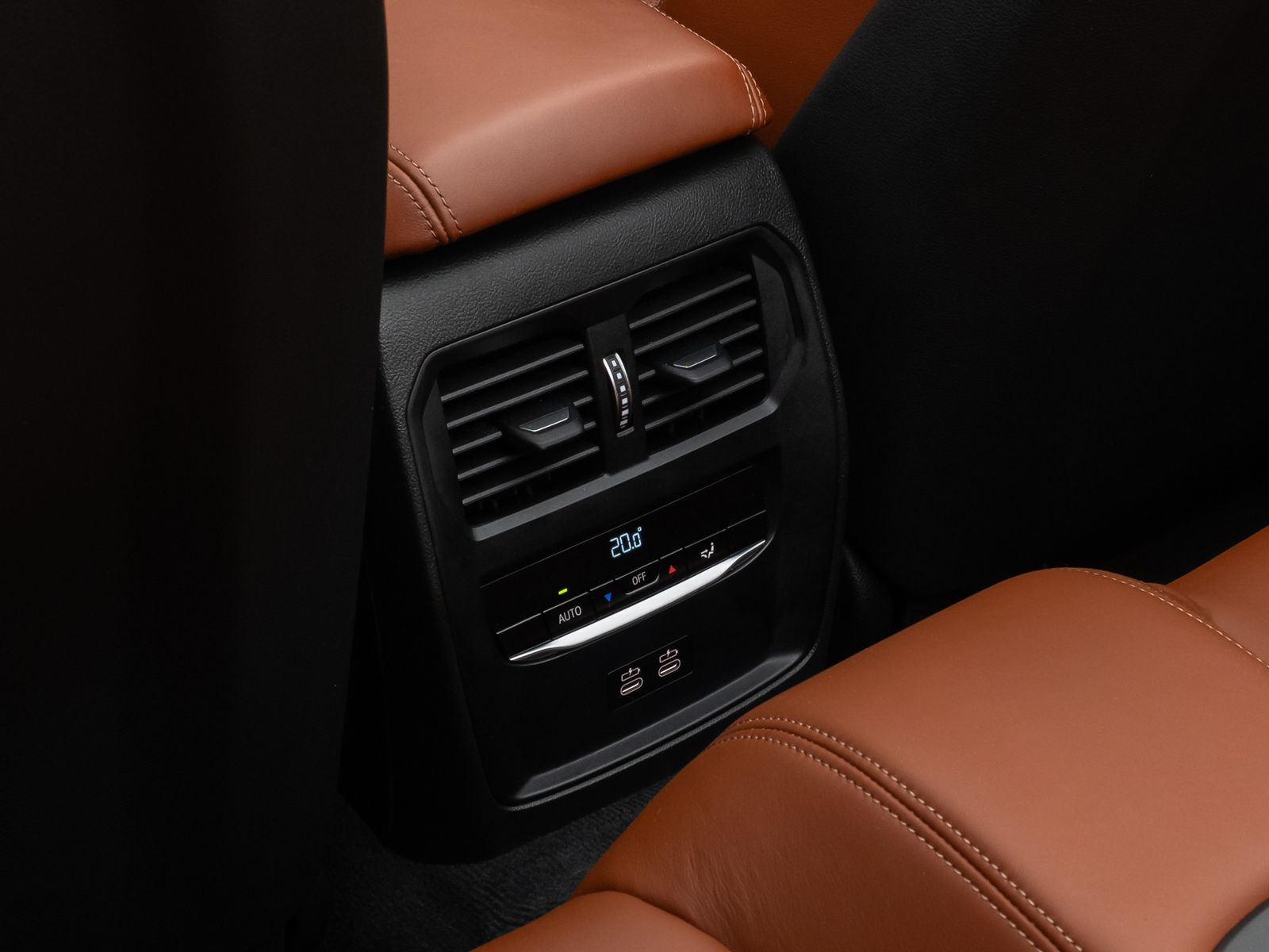 Fahrzeugabbildung BMW M4 Competition M xD Laser 360°HUD DAB H/K Komfor