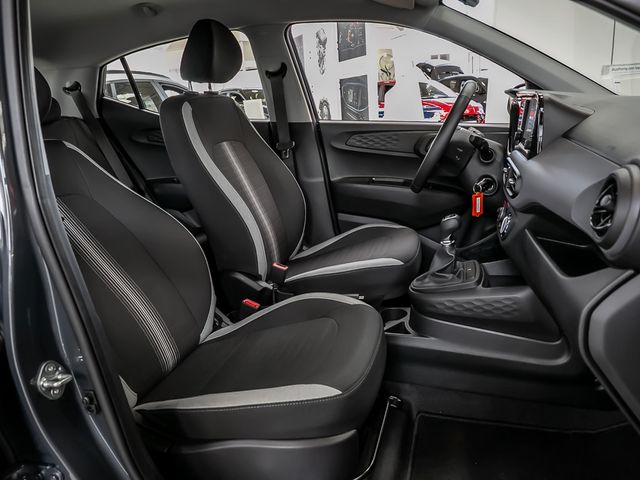 Hyundai i10 1.0 Select Kamera Spurhalteassistent Navi