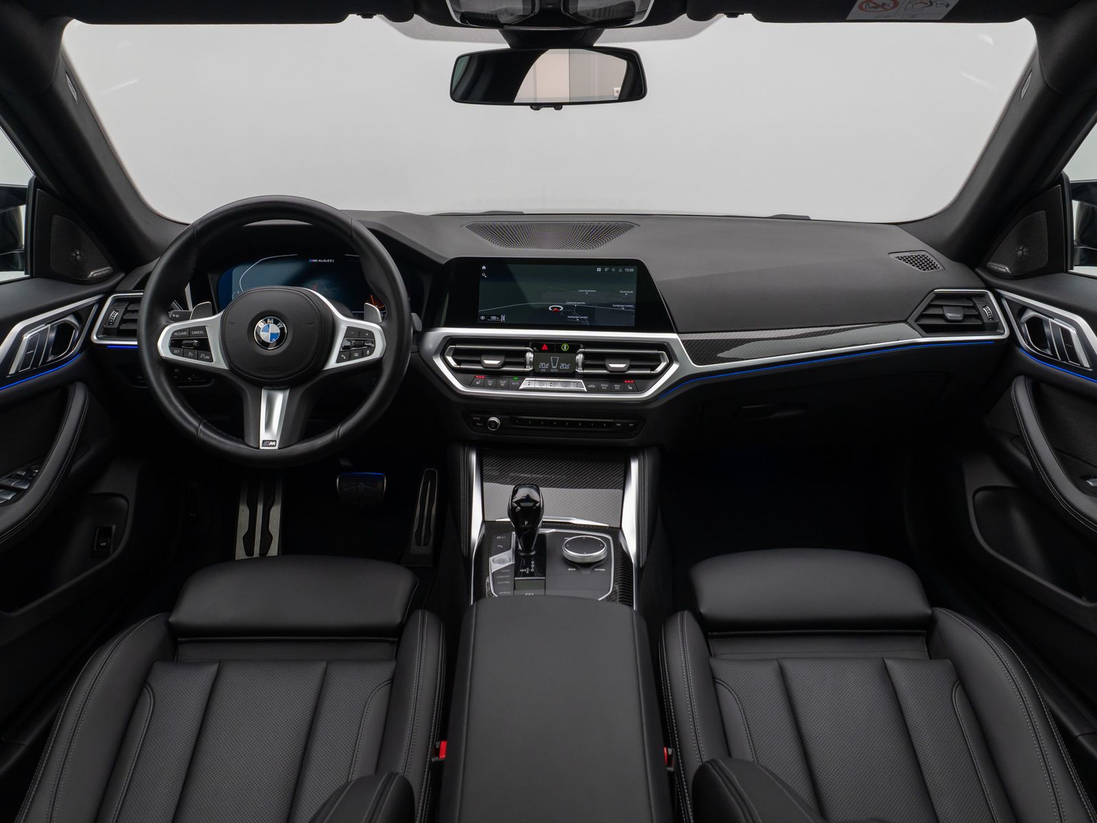 Fahrzeugabbildung BMW M440i xD GC Glasdach Kamera Laser HUD H/K 19Zoll