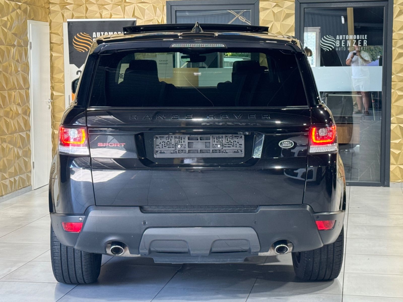 Fahrzeugabbildung Land Rover Range Rover Sport HSE Dynamic//PANO//360**KAM//