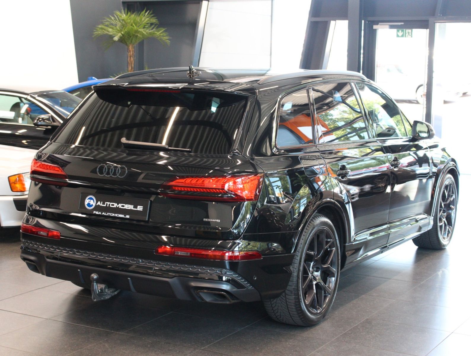 Fahrzeugabbildung Audi Q7 50 TDI Quattro S Line All Black*B&O*Matrix
