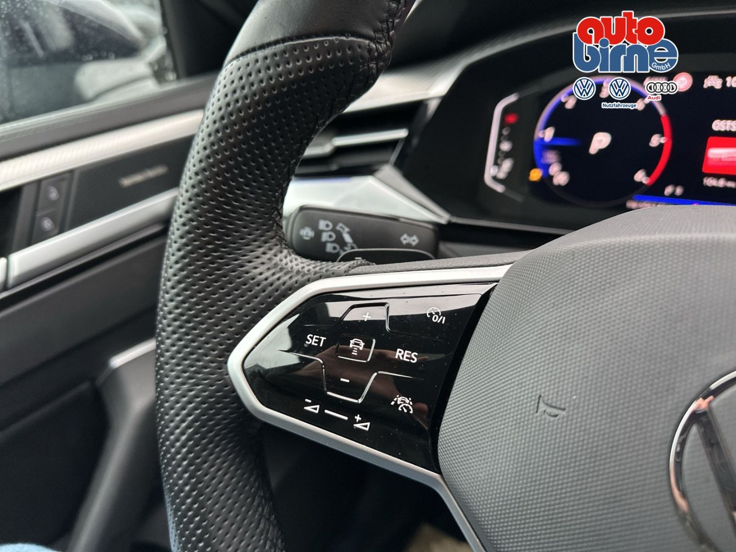 Arteon Shooting Brake2.0 TDI R-Line 4Motion HUD 