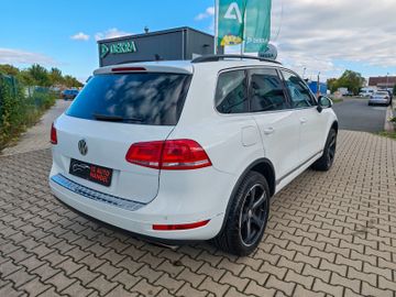 Volkswagen Touareg - 4