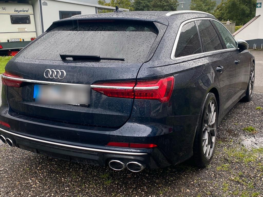 Audi S6