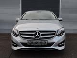Mercedes-Benz B 200 Urban Style Edition / Kamera - Mercedes-Benz B-Klasse: Kleinbus