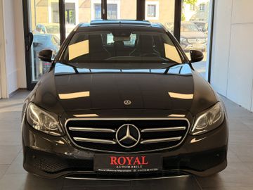 Mercedes E 220 - 3